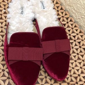 Birdie Slippers-Size 11